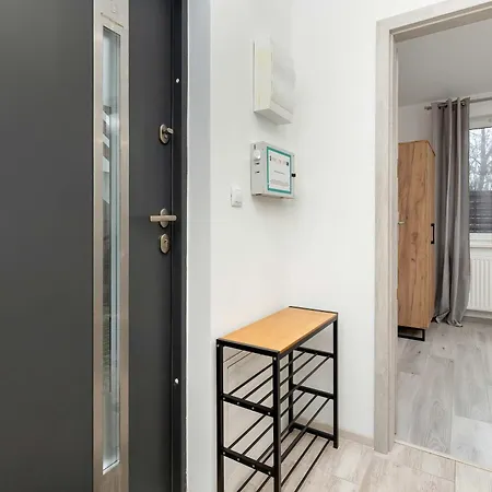 Apartment Stylowy Z Ogrodem & Parkingiem By Renters *