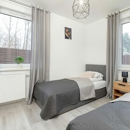 Apartmán Stylowy Z Ogrodem & Parkingiem By Renters Gdyně