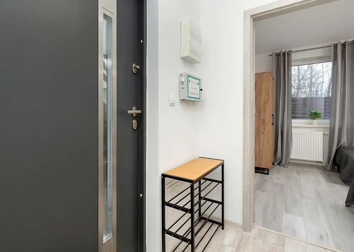 Lägenhet Stylowy Z Ogrodem & Parkingiem By Renters *