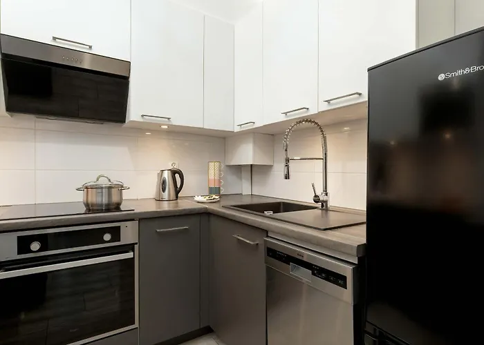 Stylowy Z Ogrodem & Parkingiem By Renters * Gdynia