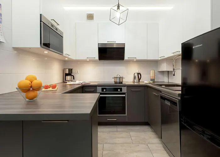 Stylowy Z Ogrodem & Parkingiem By Renters * Gdynia