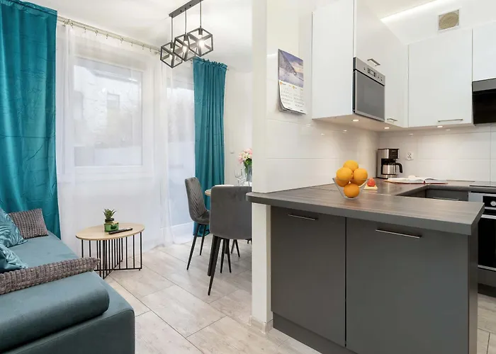 Lägenhet Stylowy Z Ogrodem & Parkingiem By Renters