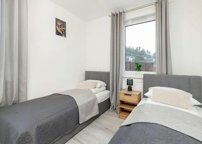 Stylowy Z Ogrodem & Parkingiem By Renters Lägenhet *