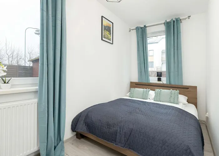 Stylowy Z Ogrodem & Parkingiem By Renters