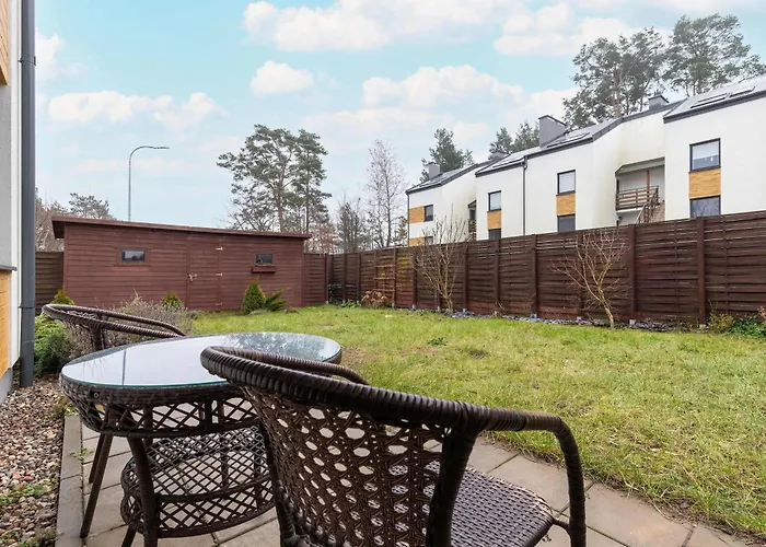 Stylowy Z Ogrodem & Parkingiem By Renters *